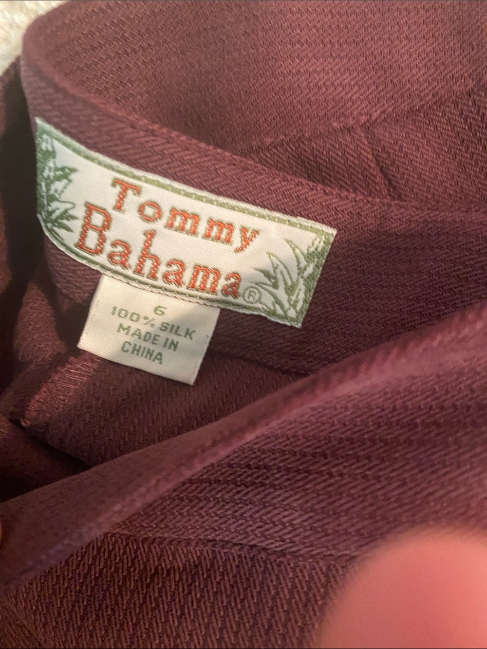 Tommy Bahama size 6 100% silk cropped pants - Picture 3 of 4